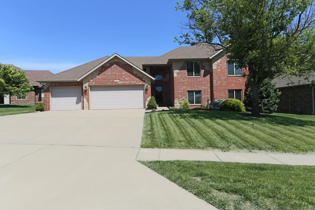 4671 E Hidden Oak Place, Springfield, MO 65802