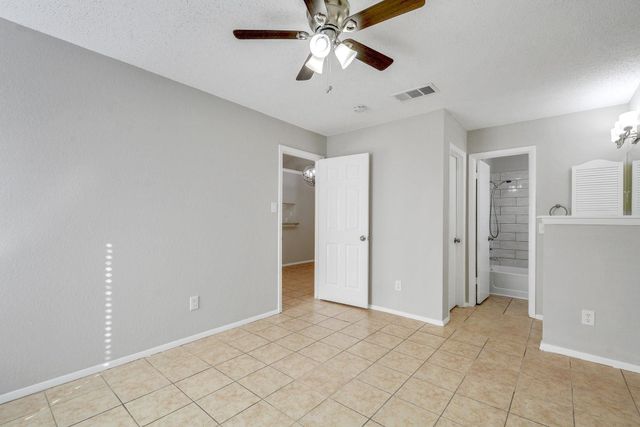 12207 Alderbrook DR A, Austin, TX 78758