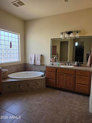 297 W ROCK CREEK Place, Casa Grande, AZ 85122