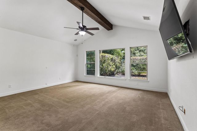 14 Woodglade Way, Tomball, TX 77375