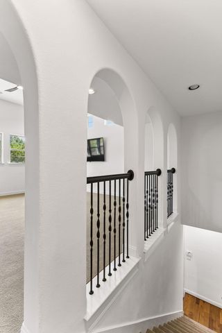14 Woodglade Way, Tomball, TX 77375