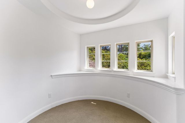14 Woodglade Way, Tomball, TX 77375