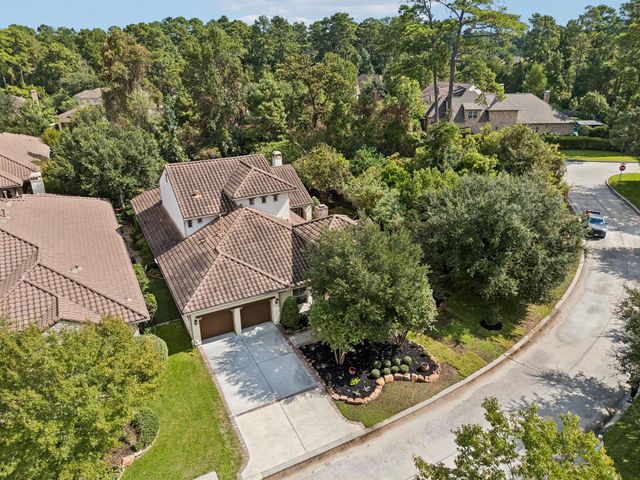 14 Woodglade Way, Tomball, TX 77375