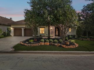 14 Woodglade Way, Tomball, TX 77375