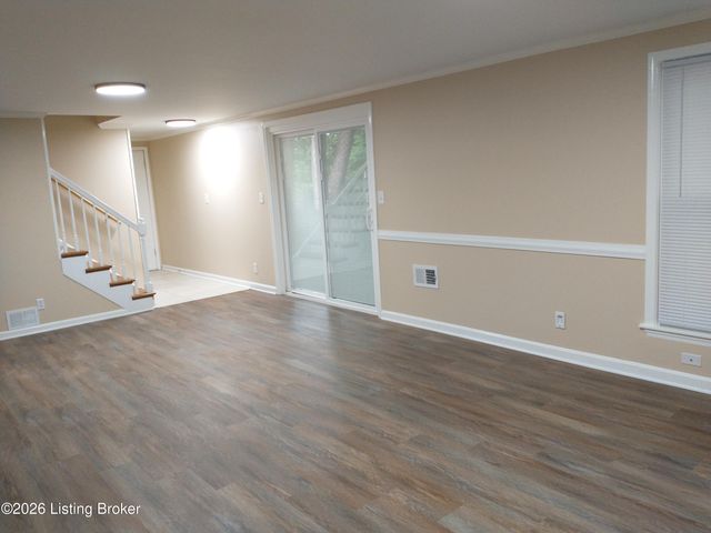 3909 Jenica Way, Louisville, KY 40241