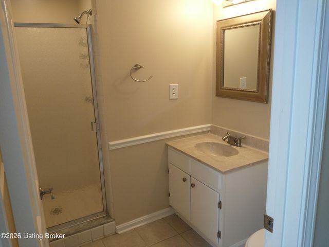 3909 Jenica Way, Louisville, KY 40241