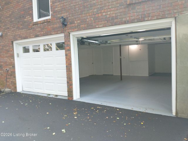 3909 Jenica Way, Louisville, KY 40241