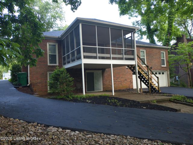 3909 Jenica Way, Louisville, KY 40241