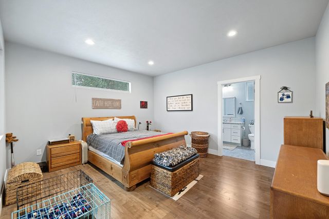 17917 N Division Rd, Colbert, WA 99005