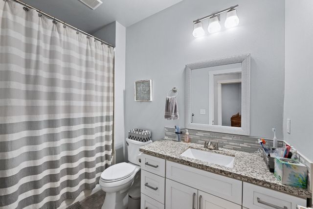 17917 N Division Rd, Colbert, WA 99005