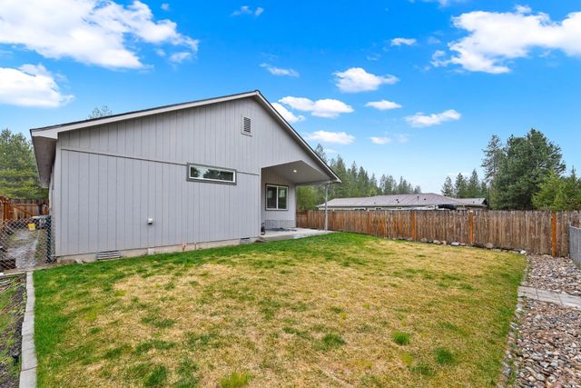 17917 N Division Rd, Colbert, WA 99005