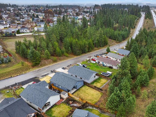 17917 N Division Rd, Colbert, WA 99005