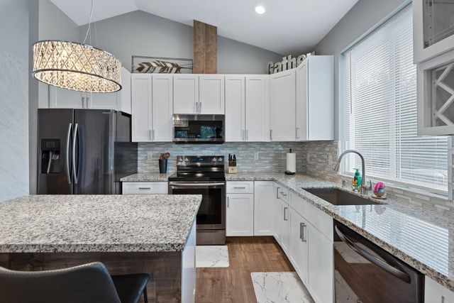 17917 N Division Rd, Colbert, WA 99005