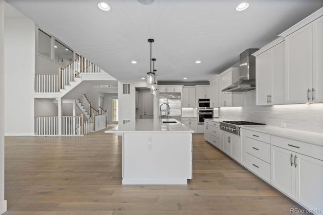 6907 Sunstrand Court, Castle Pines, CO 80108