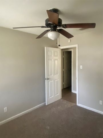 3420 Pacesetter Drive, Dallas, TX 75241
