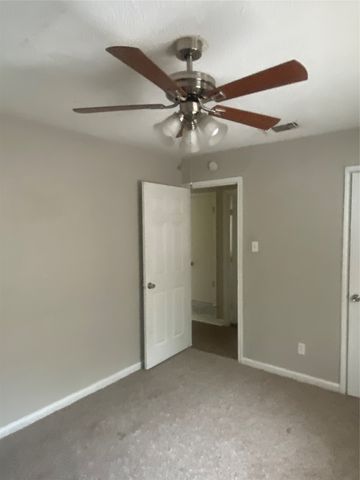 3420 Pacesetter Drive, Dallas, TX 75241