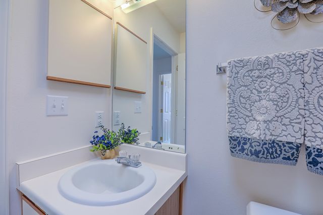 7005 Christopher Court NE, Rio Rancho, NM 87144