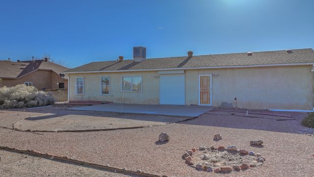 7005 Christopher Court NE, Rio Rancho, NM 87144