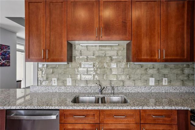 325 E Paces Ferry Road NE 1805, Atlanta, GA 30305