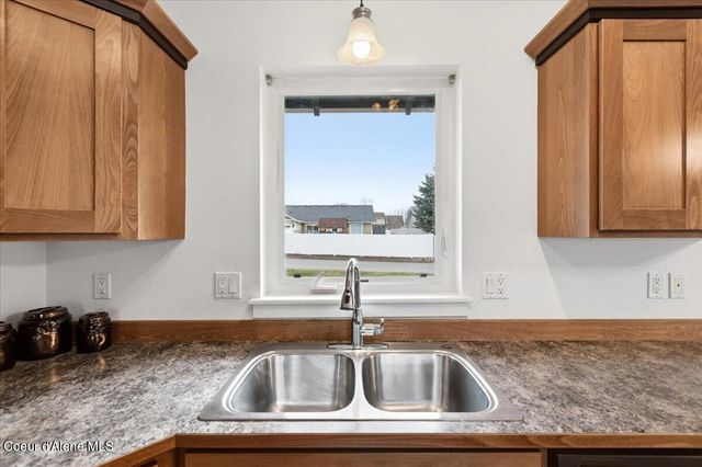 6810 W Soldier Creek Ave, Rathdrum, ID 83858