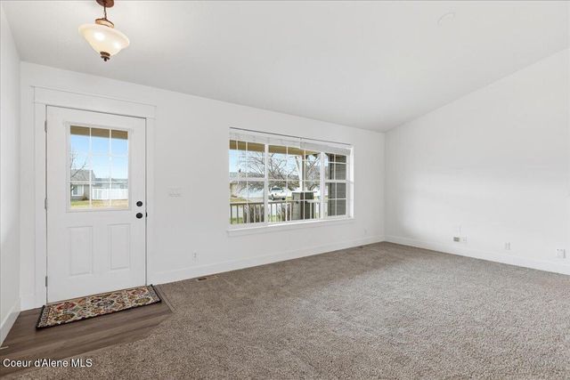 6810 W Soldier Creek Ave, Rathdrum, ID 83858