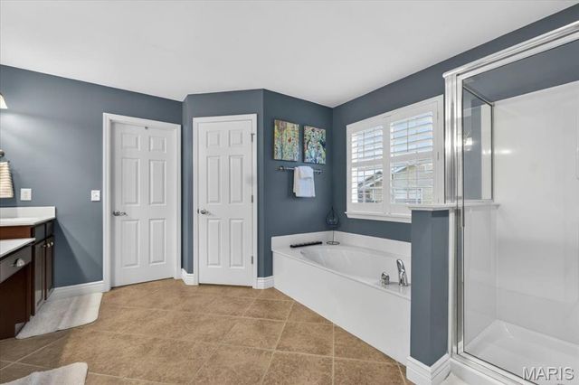47 Quail Hollow Court, O'fallon, MO 63368