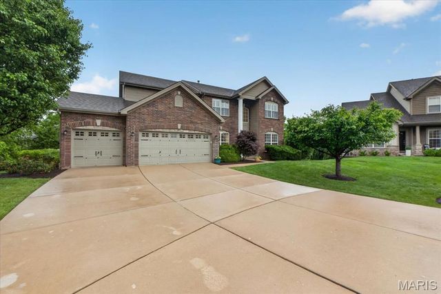 47 Quail Hollow Court, O'fallon, MO 63368