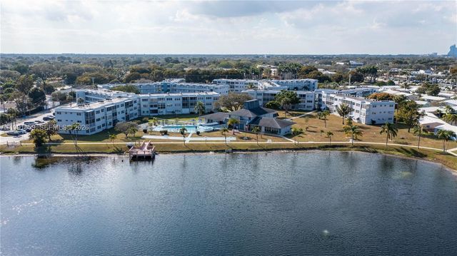 2300 Park Ln 203, Hollywood, FL 33021