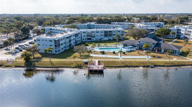 2300 Park Ln 203, Hollywood, FL 33021