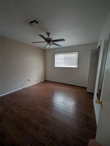1206 Terrace Drive, Alvin, TX 77511