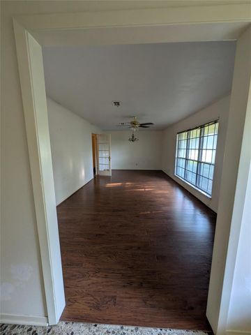 1206 Terrace Drive, Alvin, TX 77511