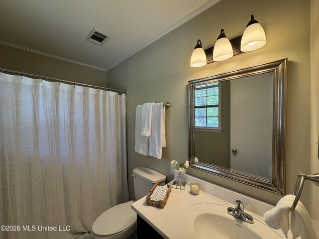 415 Woodland Road, Batesville, MS 38606
