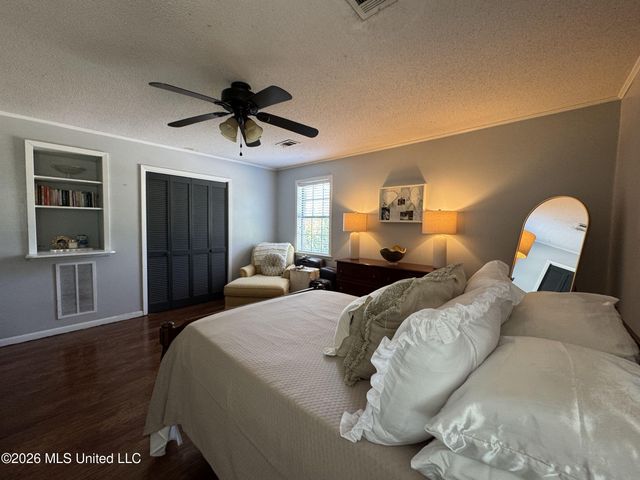 415 Woodland Road, Batesville, MS 38606