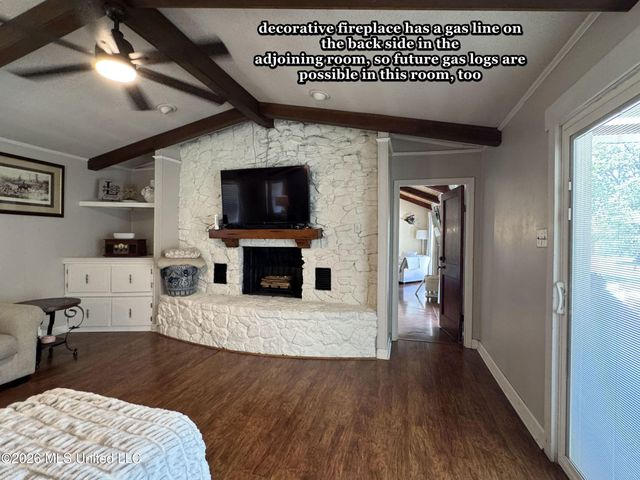 415 Woodland Road, Batesville, MS 38606