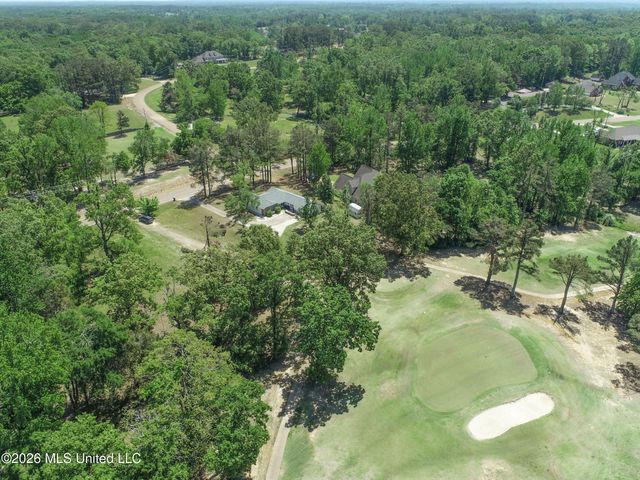 415 Woodland Road, Batesville, MS 38606