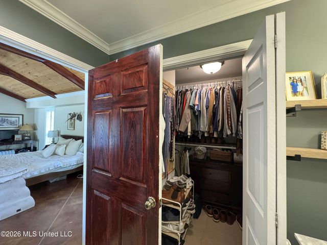 415 Woodland Road, Batesville, MS 38606