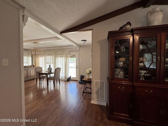 415 Woodland Road, Batesville, MS 38606