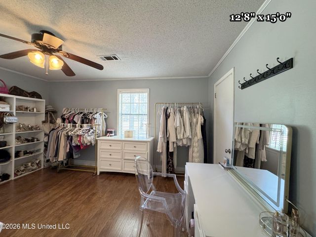 415 Woodland Road, Batesville, MS 38606