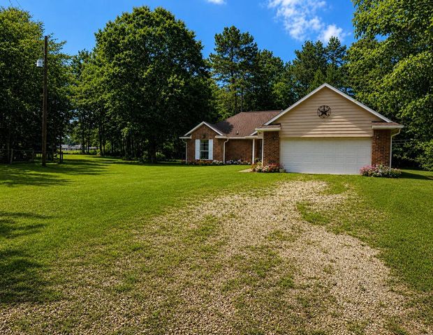612 Milner Road, Livingston, TX 77351