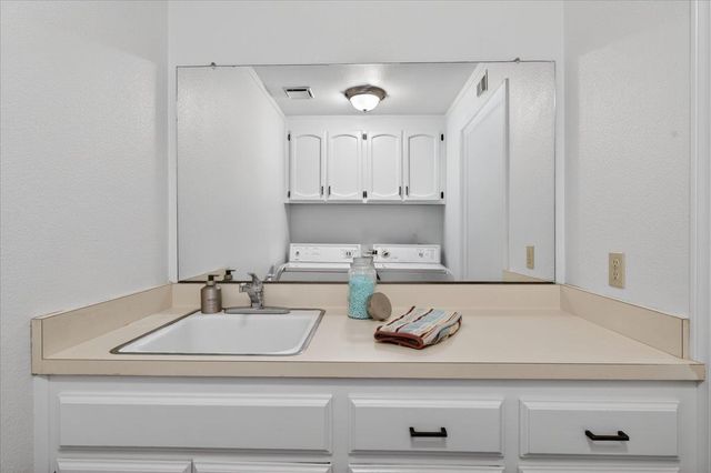 3632 W Beechwood Avenue, Fresno, CA 93711