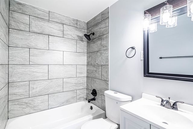 1141 S WHITE STATION RD, Memphis, TN 38117