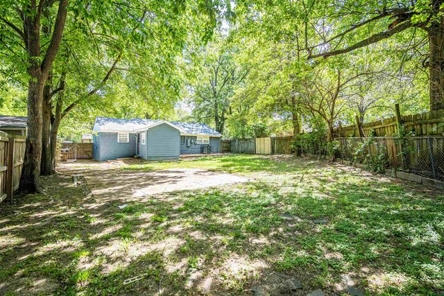 1141 S WHITE STATION RD, Memphis, TN 38117