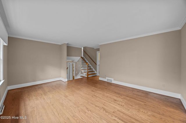 112 Lakewood Drive, Greenville, NC 27834