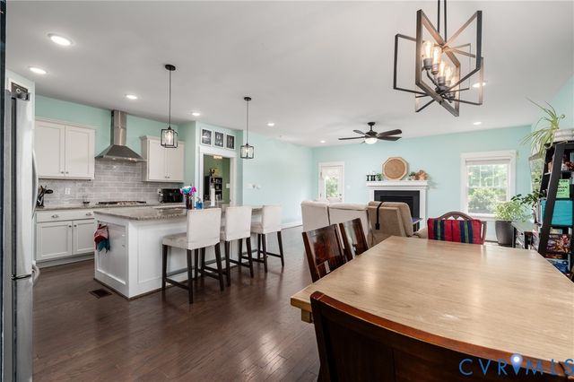 9928 Honeybee Dr, Mechanicsville, VA 23116
