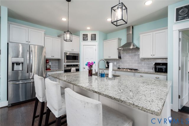 9928 Honeybee Dr, Mechanicsville, VA 23116