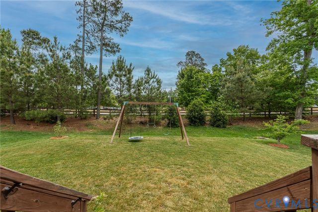 9928 Honeybee Dr, Mechanicsville, VA 23116