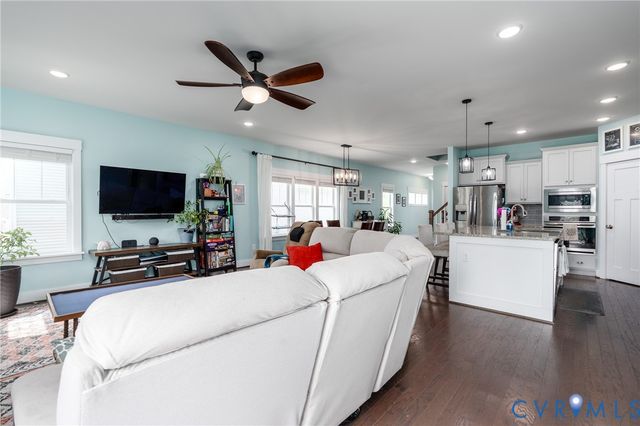 9928 Honeybee Dr, Mechanicsville, VA 23116