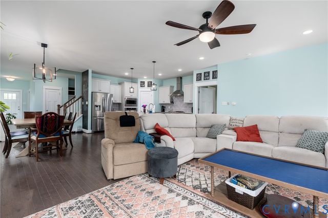9928 Honeybee Dr, Mechanicsville, VA 23116