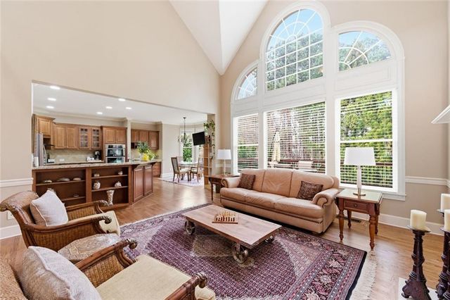 867 Woodleaf Park Drive, Mableton, GA 30126