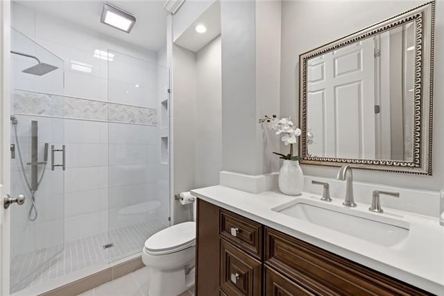 867 Woodleaf Park Drive, Mableton, GA 30126